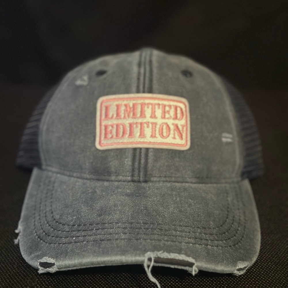 Distress cap - Picture 4 of 6